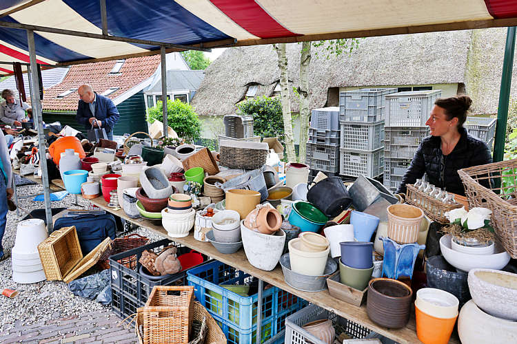 Rommelmarkt 2022 Waarder_184